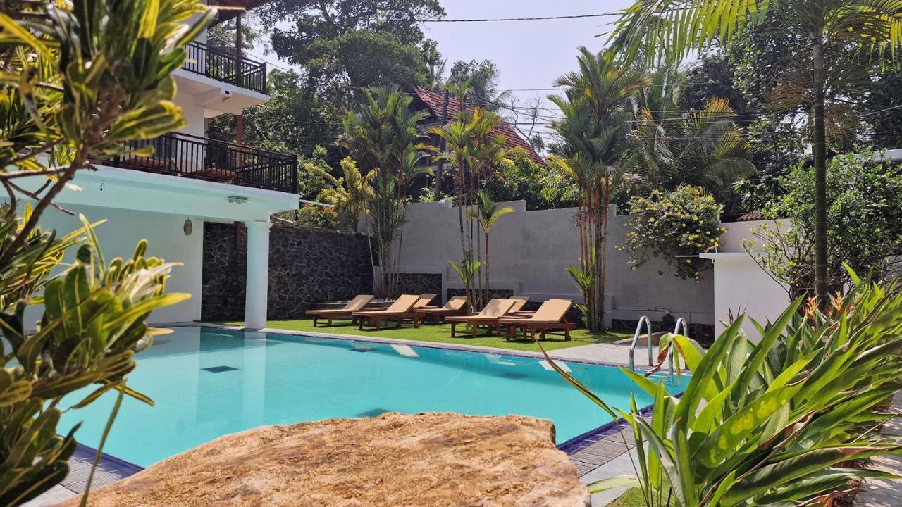 Chill Hill Hikkaduwa Hotel Exterior photo
